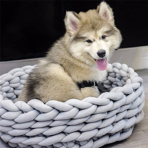 Hand-Woven Pet Bed for Dog Cat