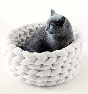 Hand-Woven Pet Bed for Dog Cat