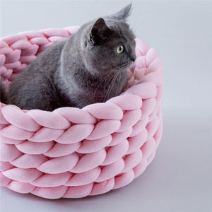 Hand-Woven Pet Bed for Dog Cat